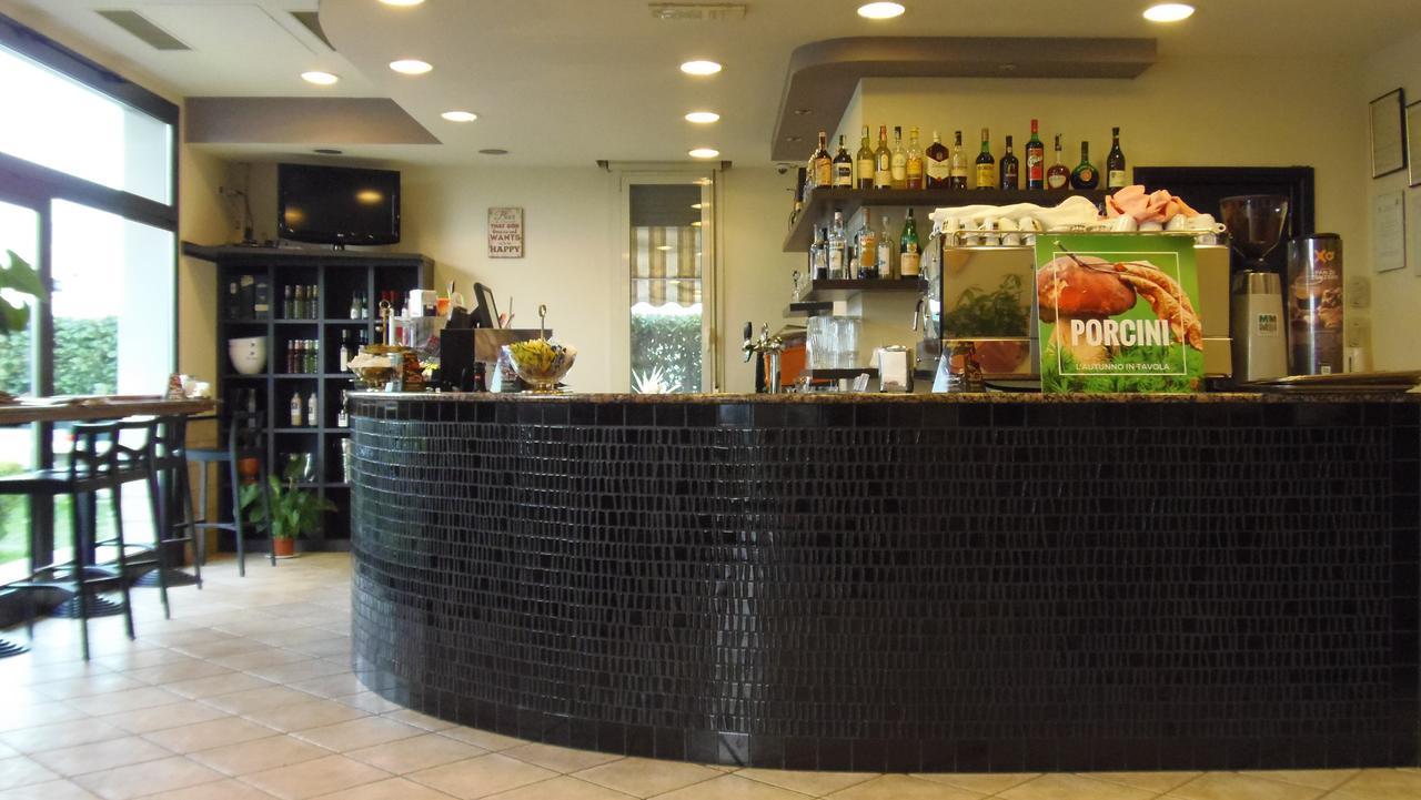 Albergo Sirena Bazzano Exterior photo